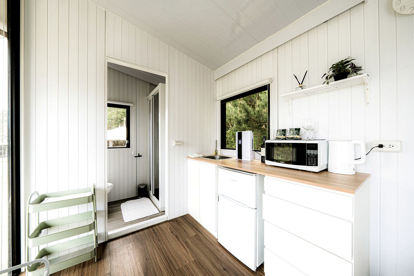 Incredible Riverfront Tiny House in Fuxing District, Taoyuan