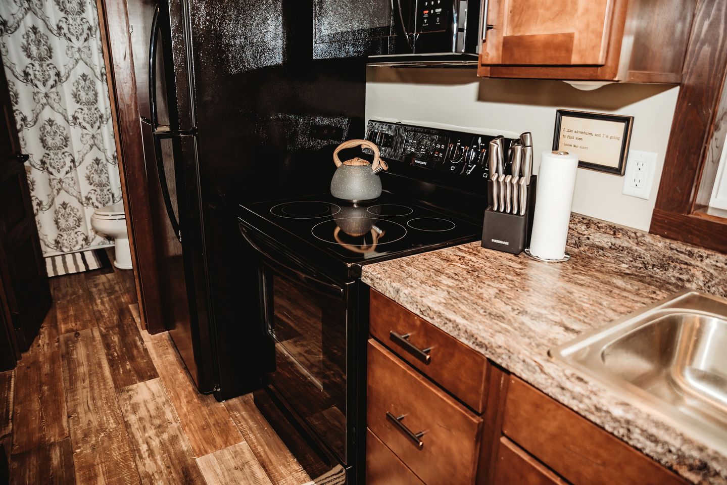 Incredible Secluded Cabin wit Barbecue and Privileged Sights in Tracy City, Tennessee