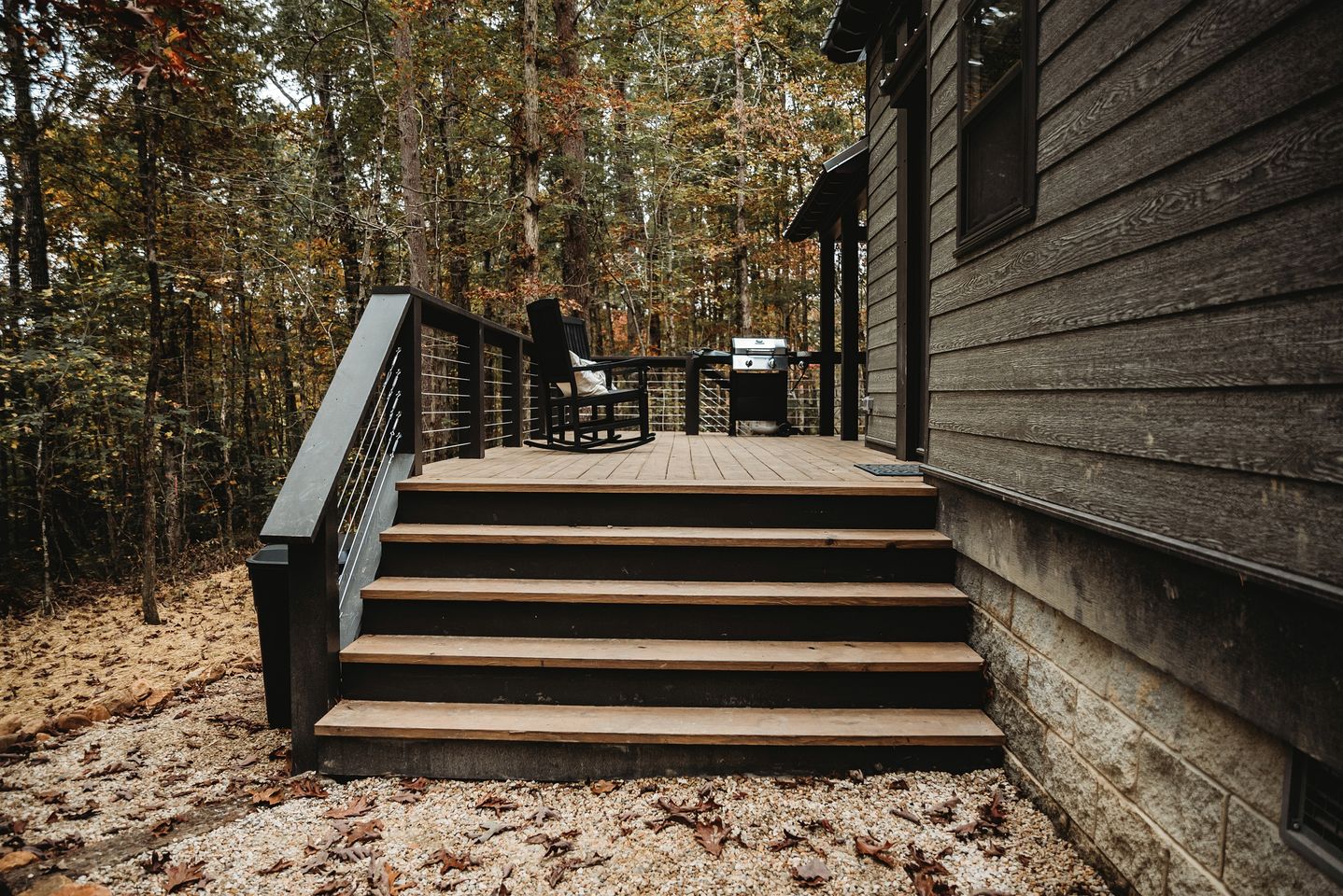 Incredible Secluded Cabin wit Barbecue and Privileged Sights in Tracy City, Tennessee