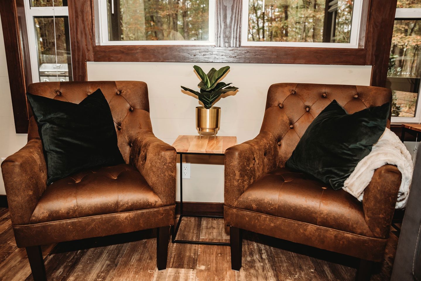 Incredible Secluded Cabin wit Barbecue and Privileged Sights in Tracy City, Tennessee