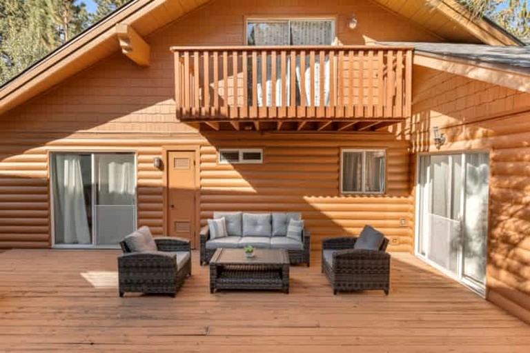 Cabins (United States of America, Big Bear Lake, California)