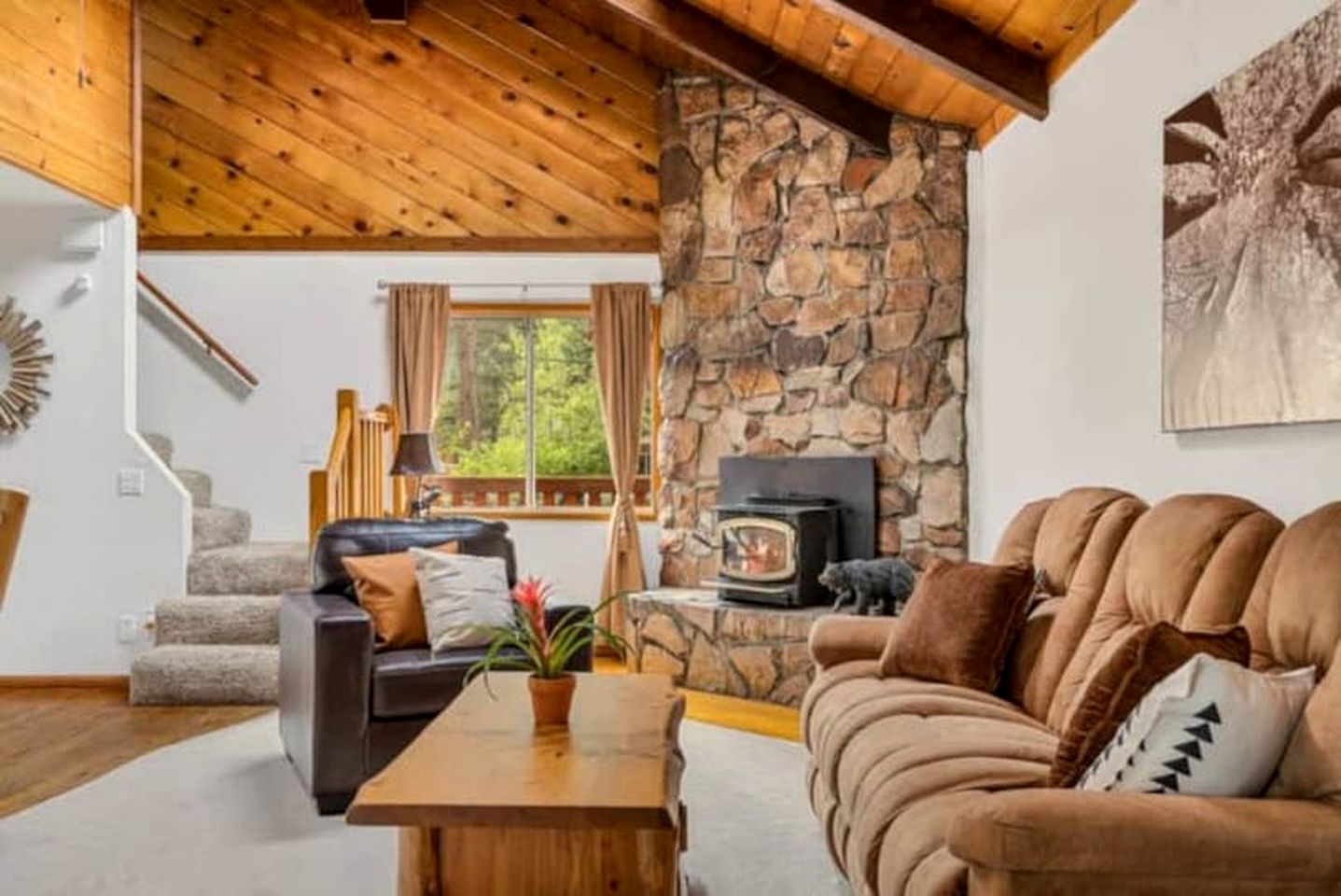 Incredible Secluded Cabin in Big Bear Lake, California