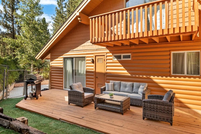 Cabins (United States of America, Big Bear Lake, California)