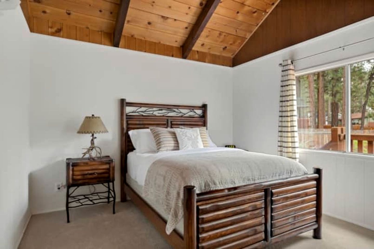 Incredible Secluded Cabin in Big Bear Lake, California