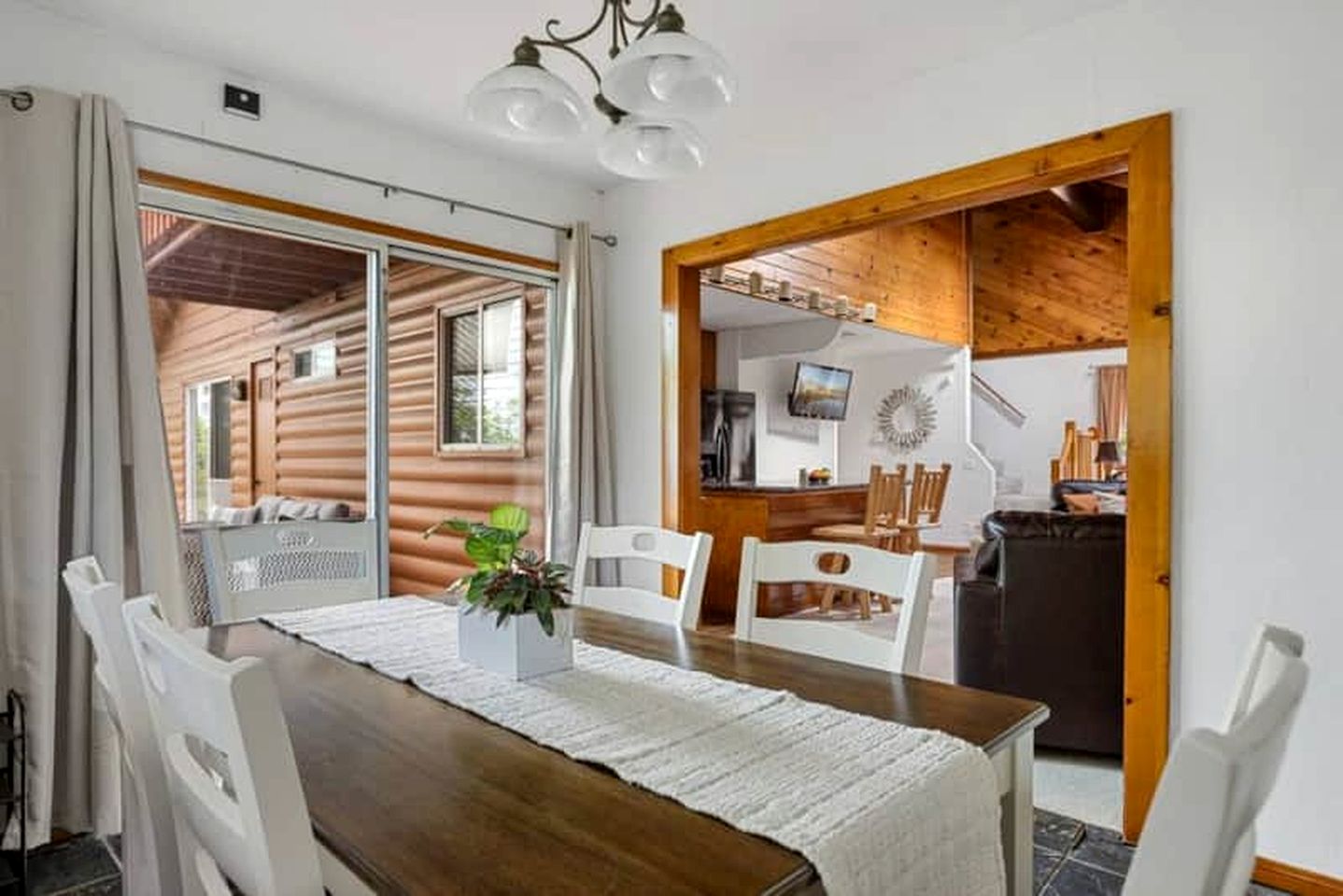Incredible Secluded Cabin in Big Bear Lake, California