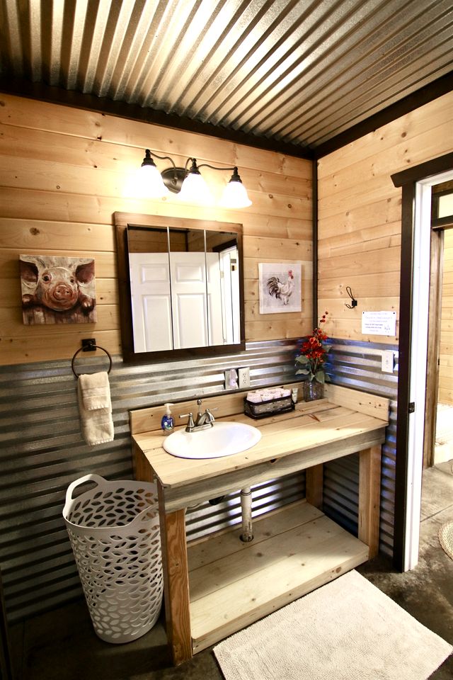 Incredible Secluded Cabin with Fantastic Desert Views in Monticello, Utah