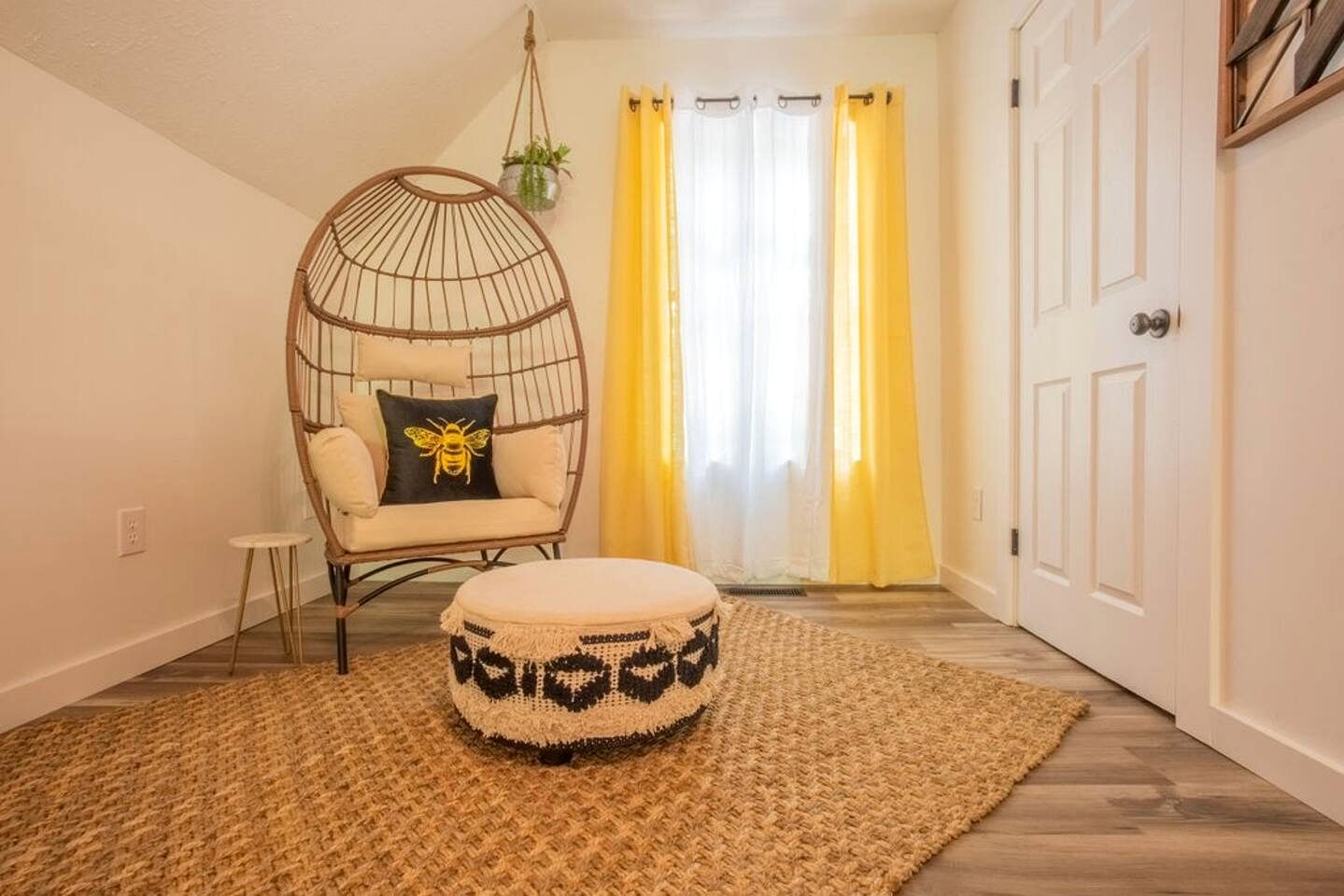 Incredible Secluded Cabin with Hot-tub in Gatlinburg, Tennessee