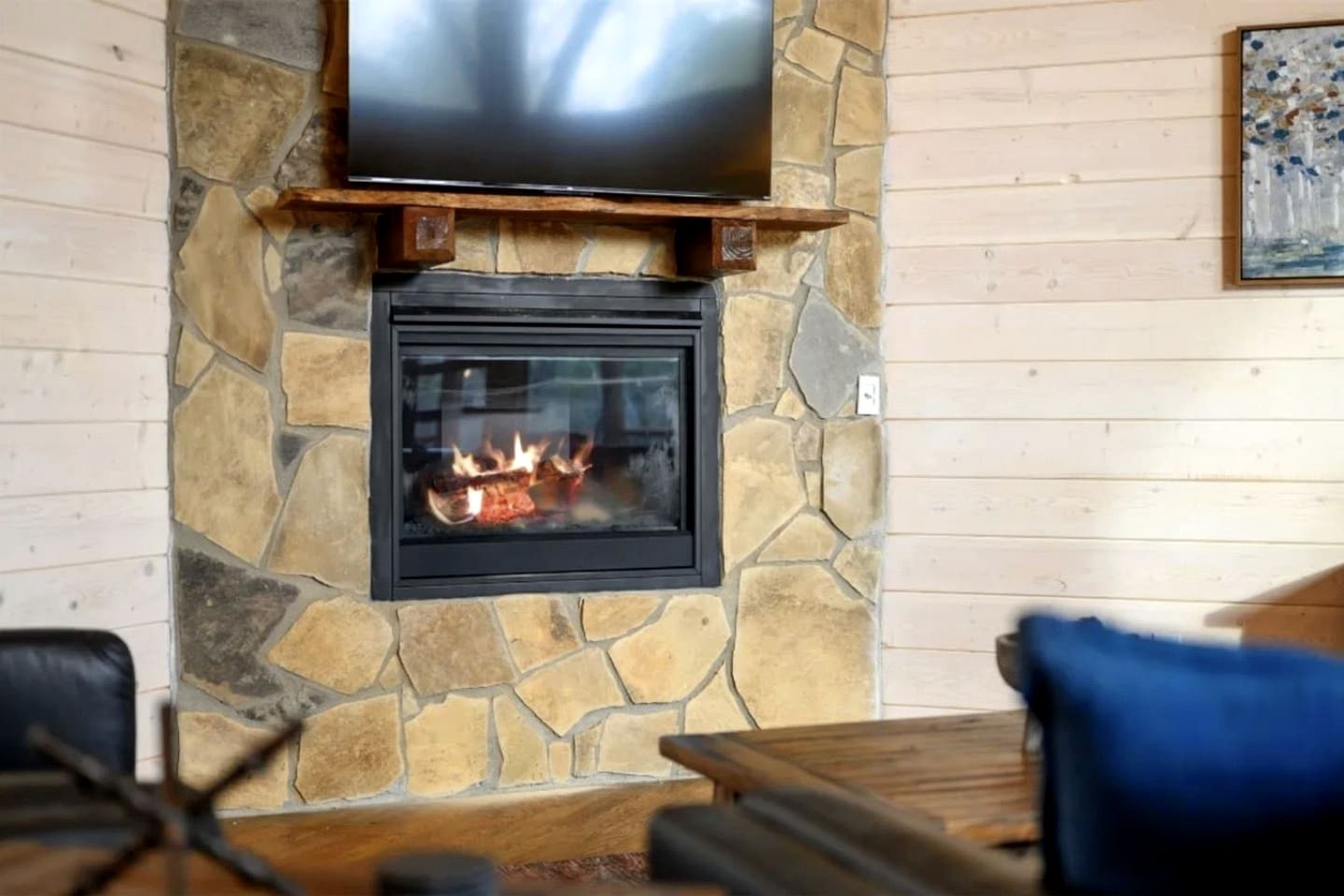 Incredible Spacious Cabin Surrounded by Nature for an Amazing Escape for the Whole Family in Broken Bow, Oklahoma