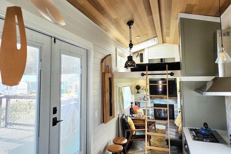 Tiny houses (United States of America, Waldport, Oregon)