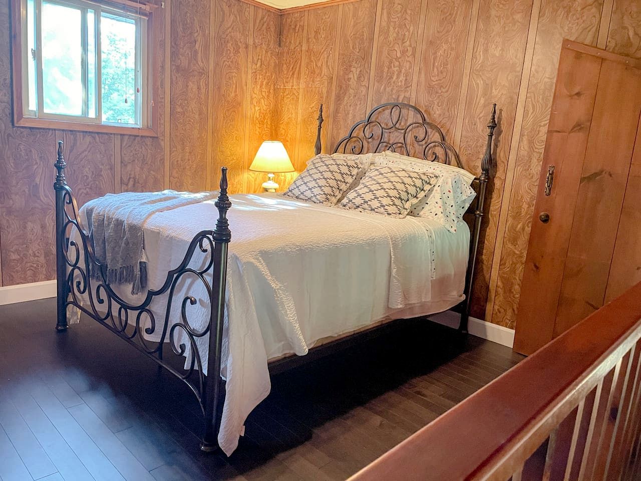 Incredible Unique Cottage Surrounded by Trees for a Wonderful Family Escape in Brighton, Ontario