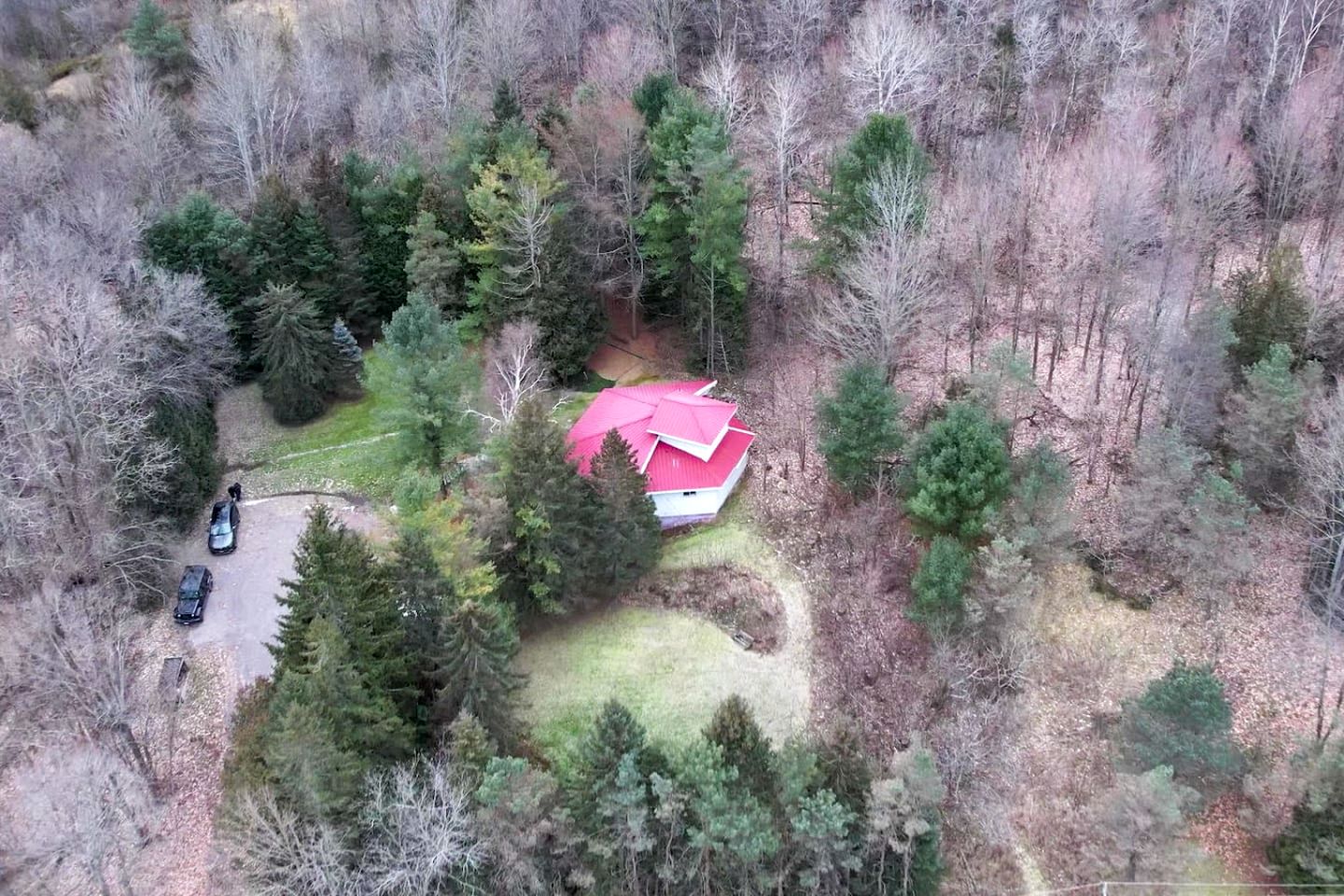 Incredible Unique Cottage Surrounded by Trees for a Wonderful Family Escape in Brighton, Ontario