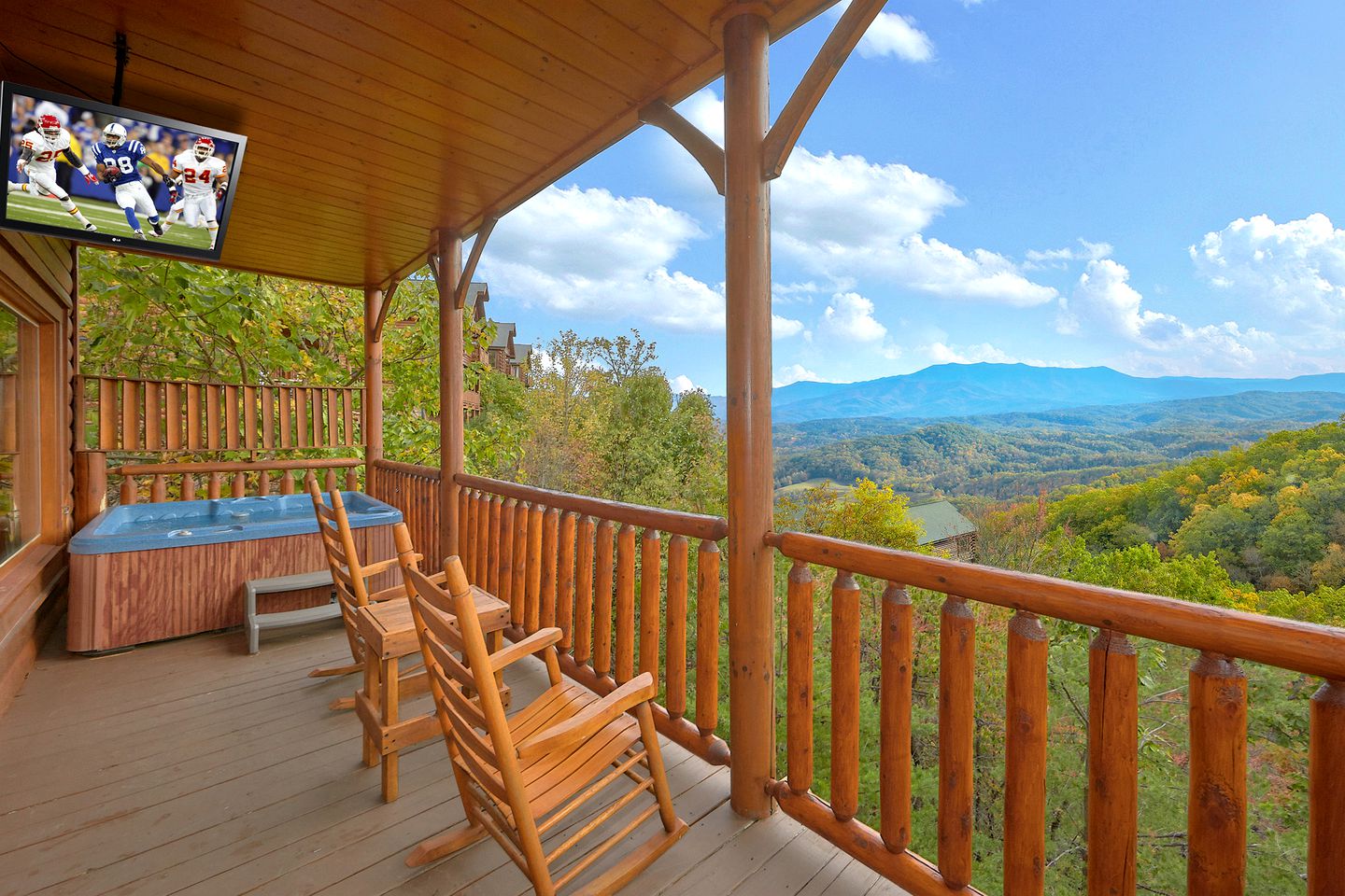 Stunning Smoky Mountain Vacation Rental with a Hot Tub