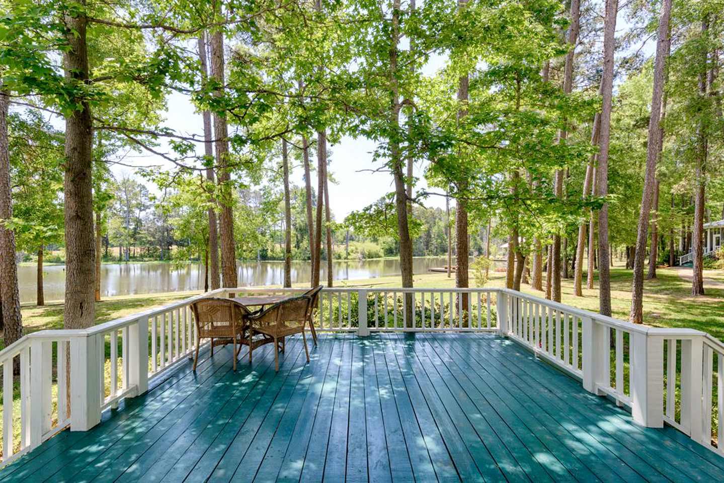 Incredible Villa Rental for Groups with Pool near Mt Vernon, Texas