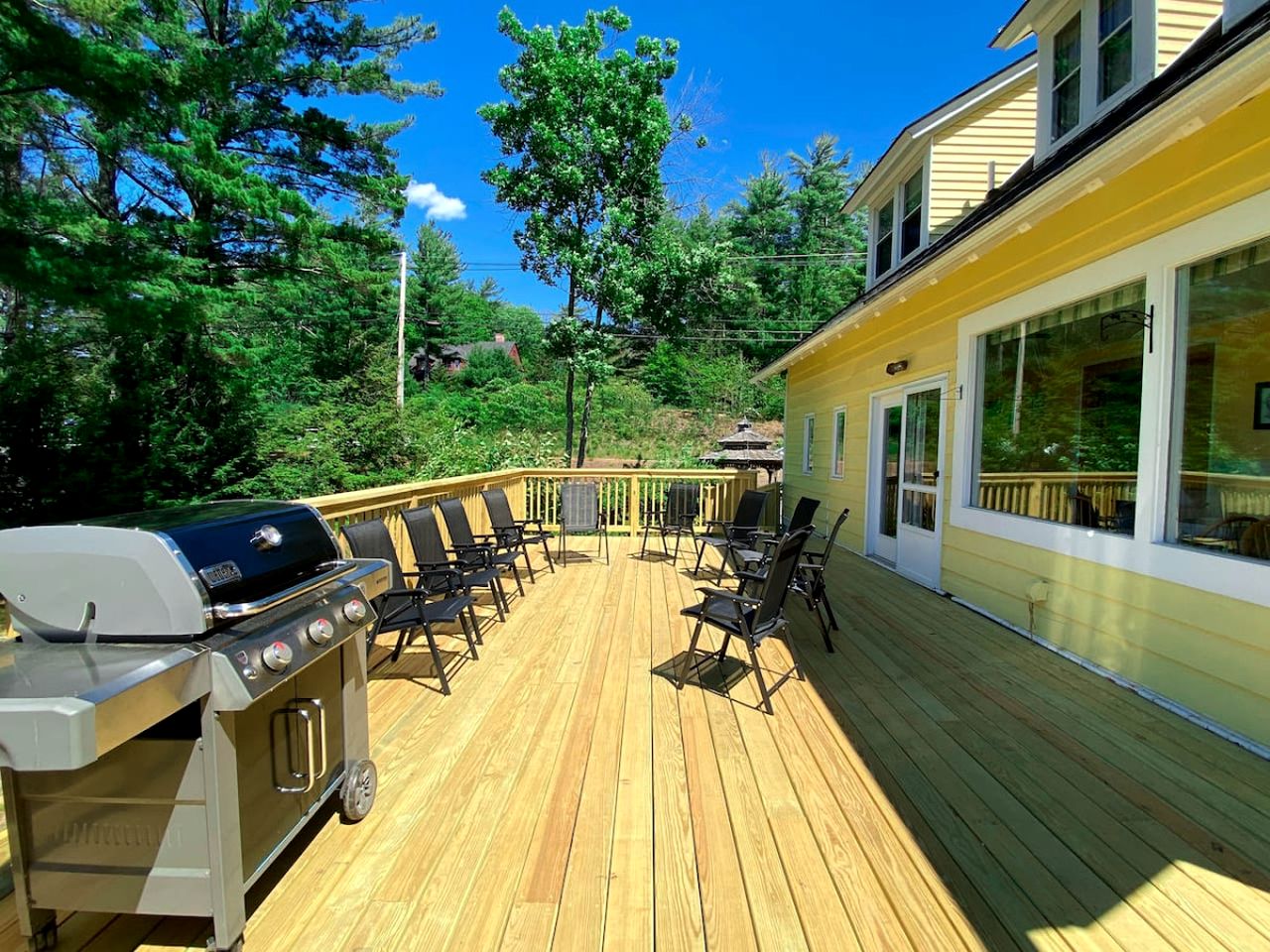 Incredible Villa with Swimming Pool and Hot-tub in North Conway, New Hampshire