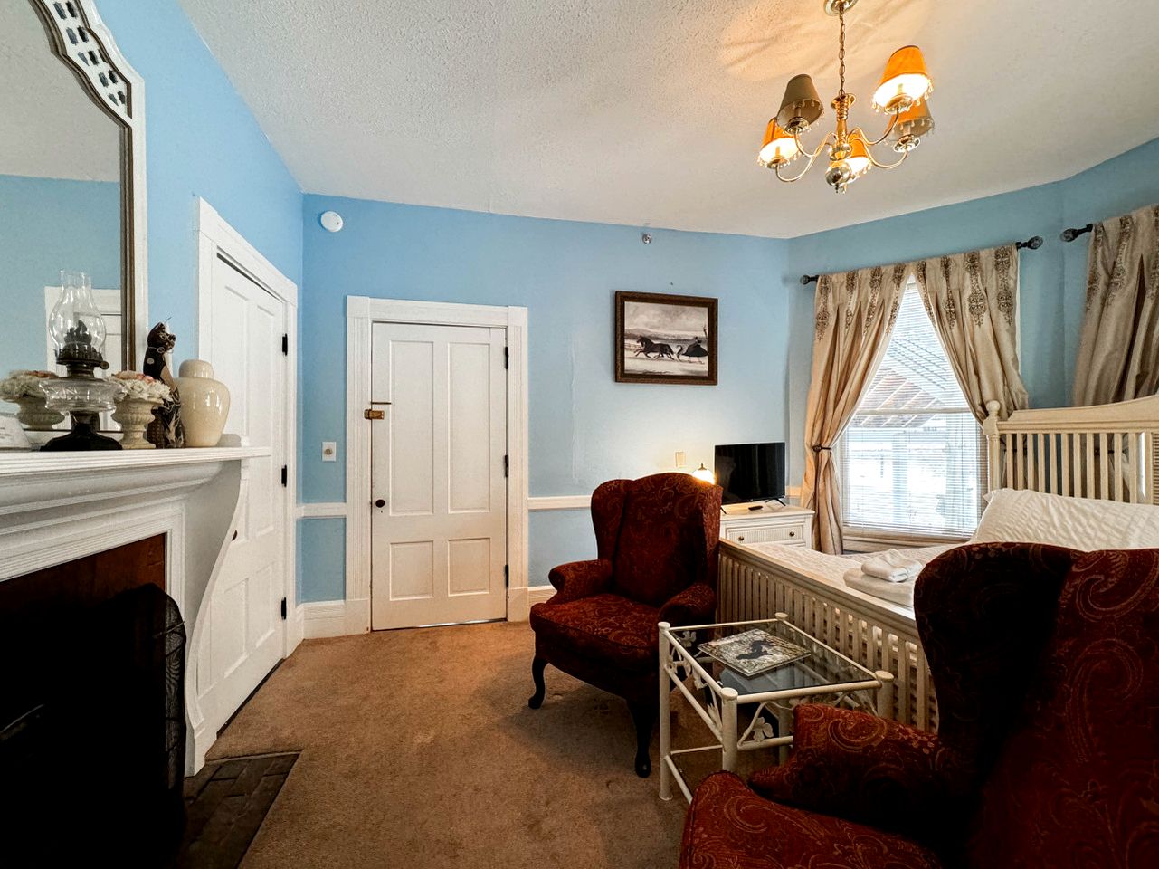 Incredible Villa with Swimming Pool and Hot-tub in North Conway, New Hampshire