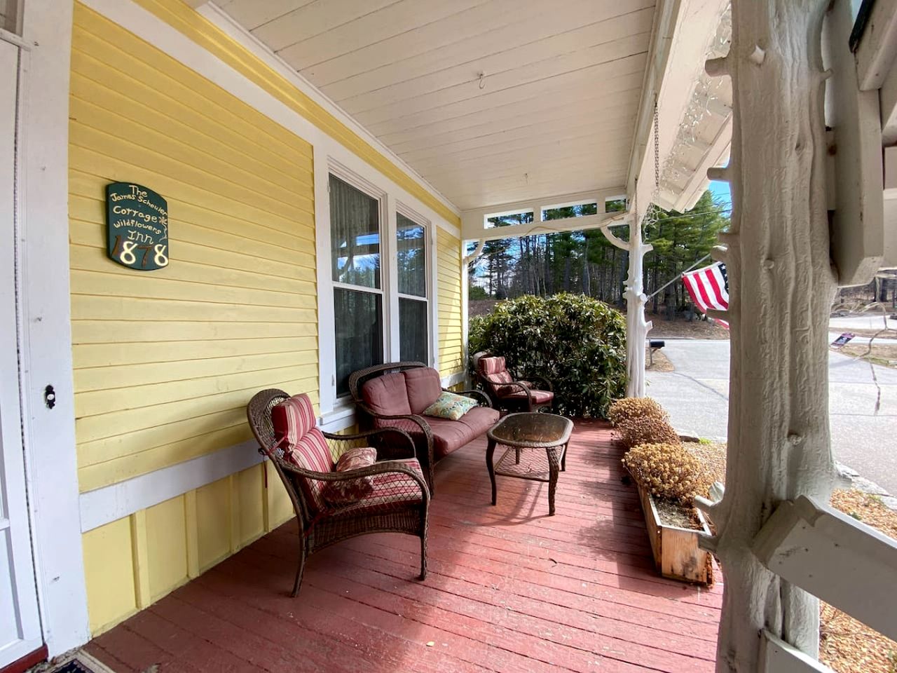 Incredible Villa with Swimming Pool and Hot-tub in North Conway, New Hampshire
