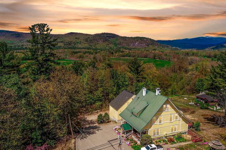 Cabins (United States of America, North Conway, New Hampshire)