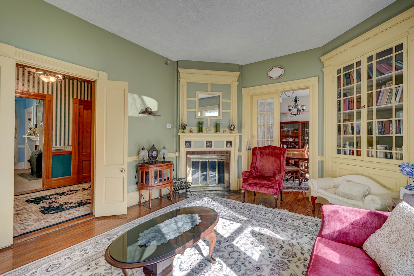 Incredible Villa with Swimming Pool and Hot-tub in North Conway, New Hampshire