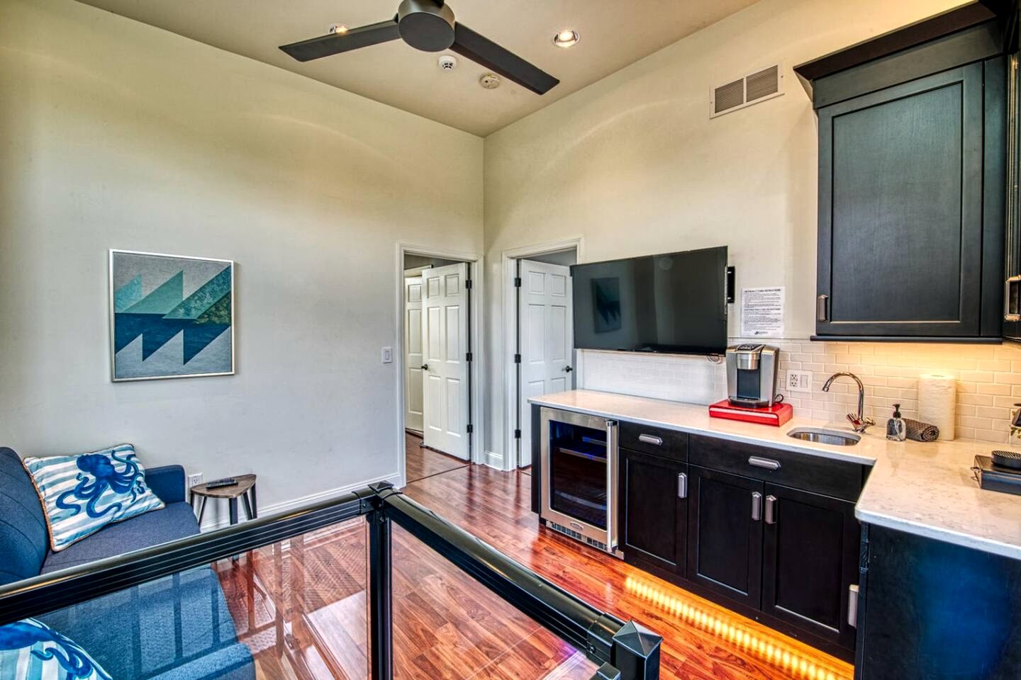 Incredible Waterfront Villa with Stunning Sights in Gary, Indiana