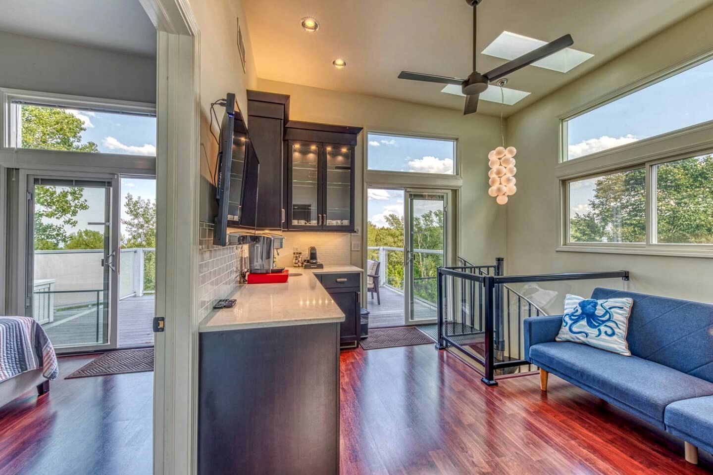 Incredible Waterfront Villa with Stunning Sights in Gary, Indiana