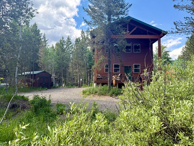 Cabins (United States of America, Island Park, Idaho)