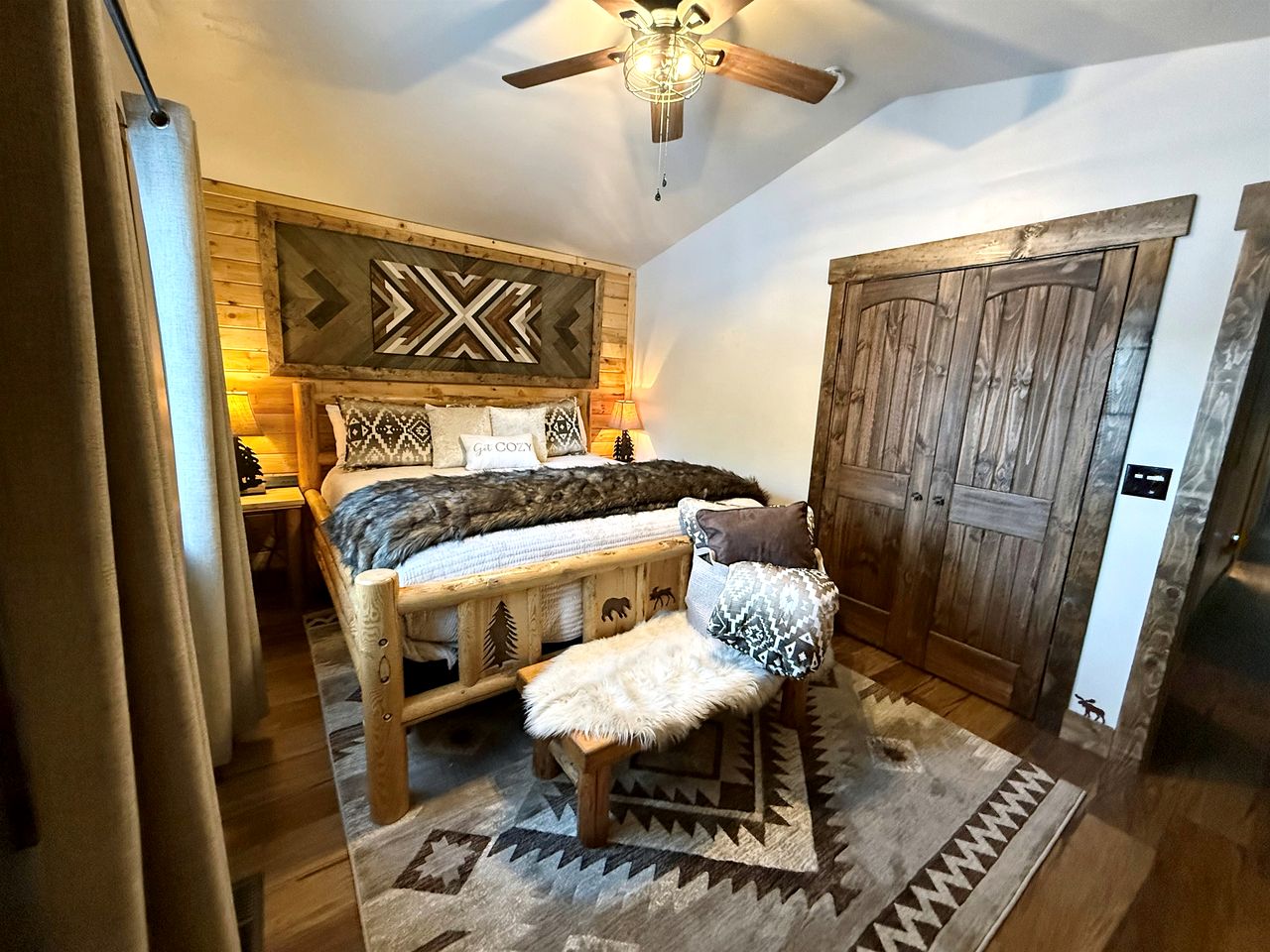 Incredible Wooden Cabin with Fantastic Hiking Trails in Island Park, Idaho