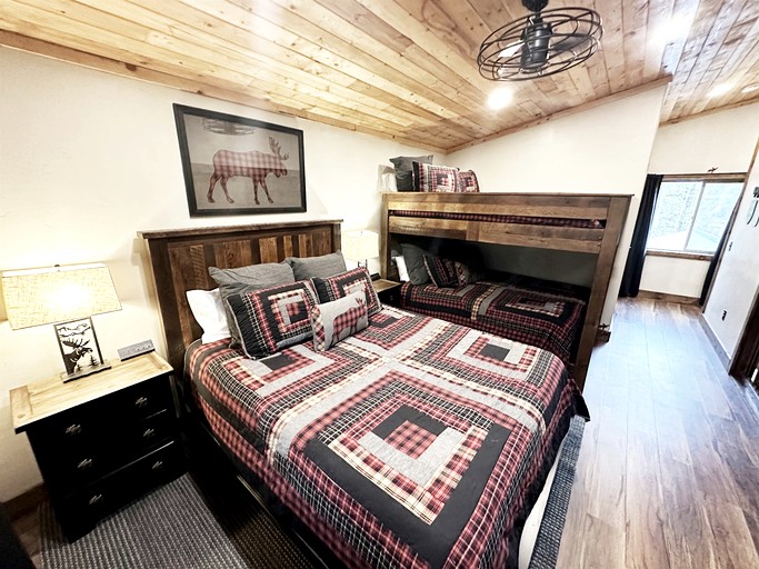 Cabins (United States of America, Island Park, Idaho)
