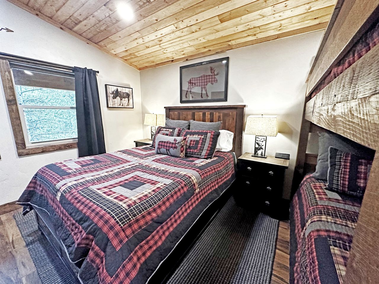 Incredible Wooden Cabin with Fantastic Hiking Trails in Island Park, Idaho