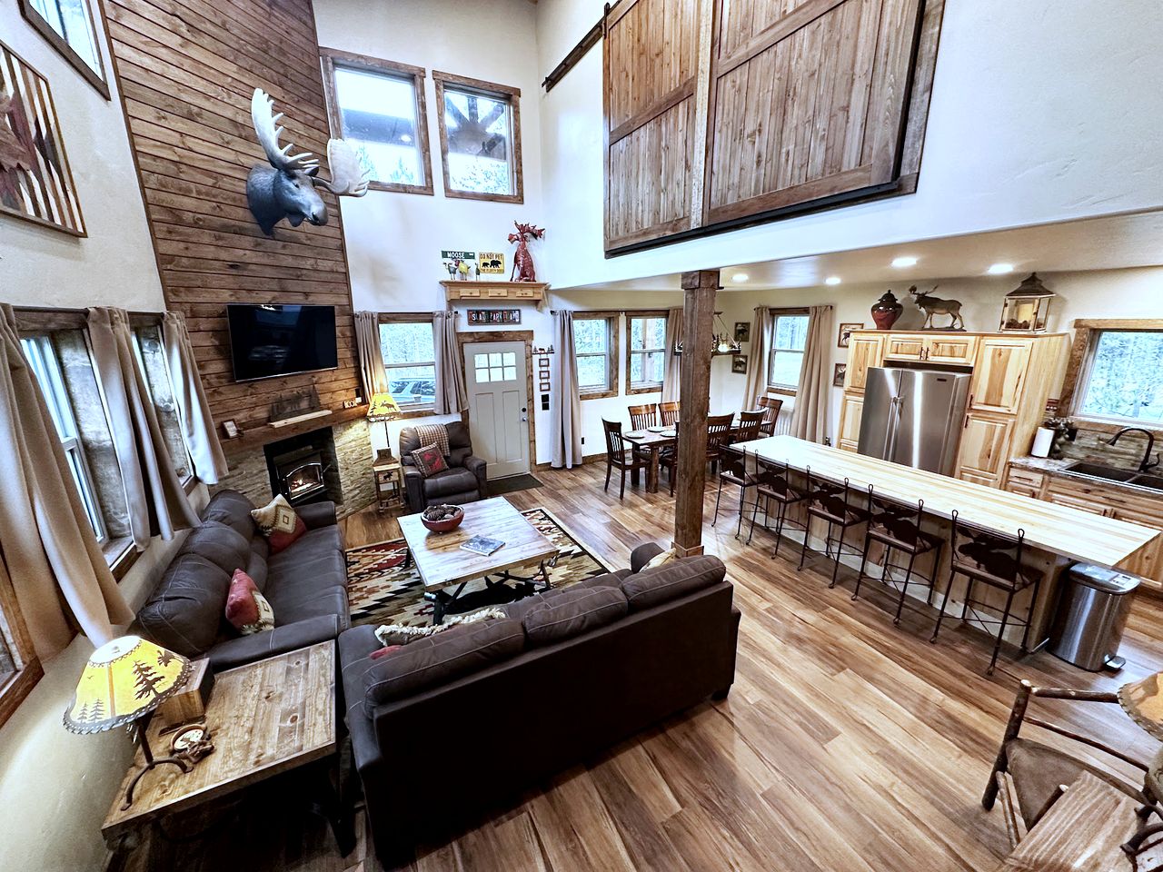 Incredible Wooden Cabin with Fantastic Hiking Trails in Island Park, Idaho