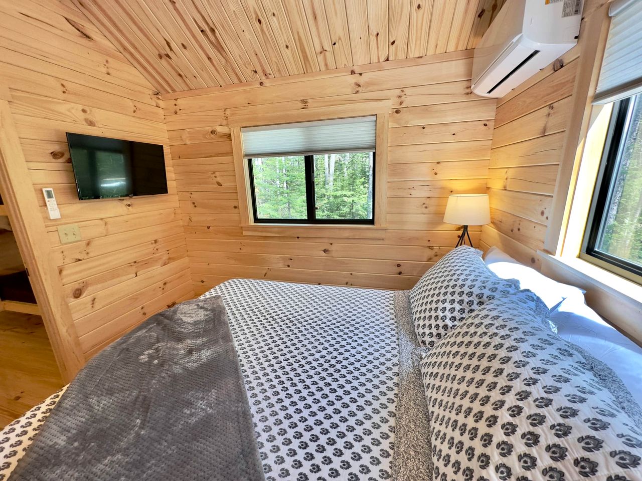 Incredible Wooden Cabin with Fire Pit and Stunning Views in Steuben, Maine