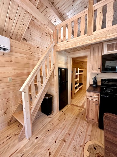 Cabins (United States of America, Steuben, Maine)