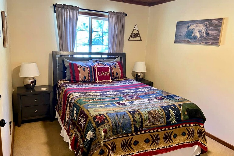 Cabins (United States of America, Big Bear Lake, California)