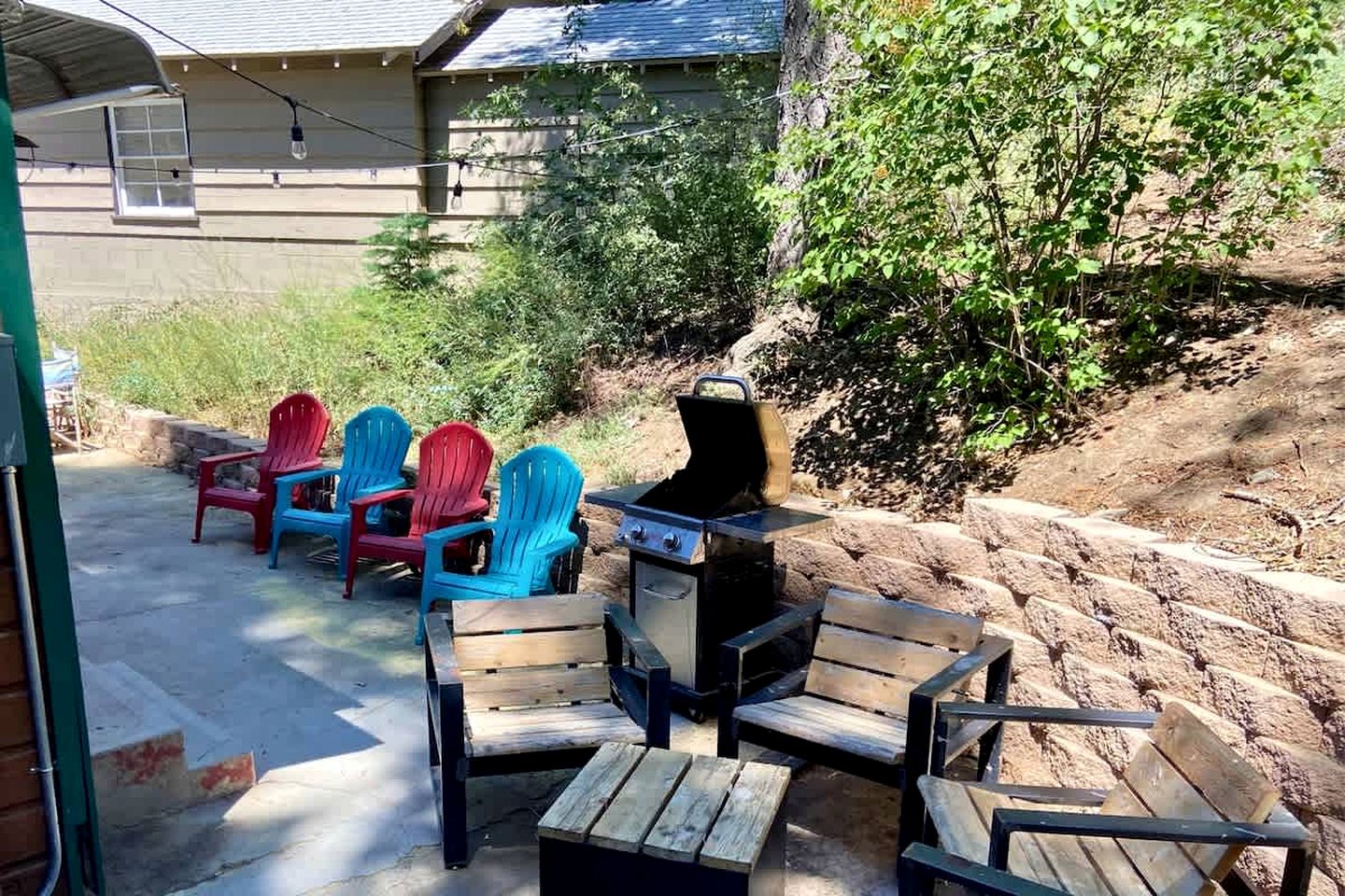 Incredible Wooden Cabin with Hot-tub in Big Bear Lake, California