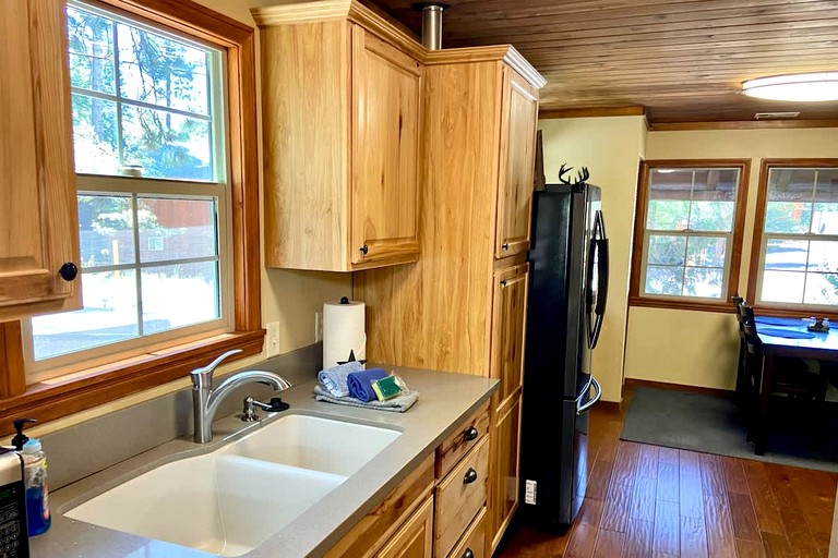 Cabins (United States of America, Big Bear Lake, California)