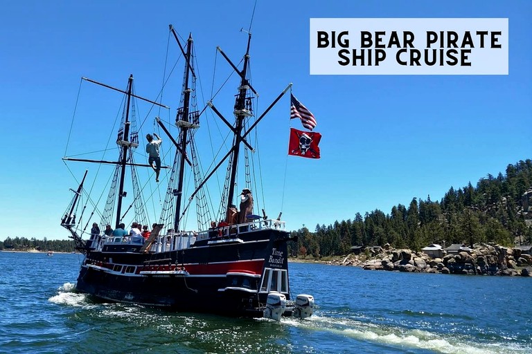 Cabins (United States of America, Big Bear Lake, California)