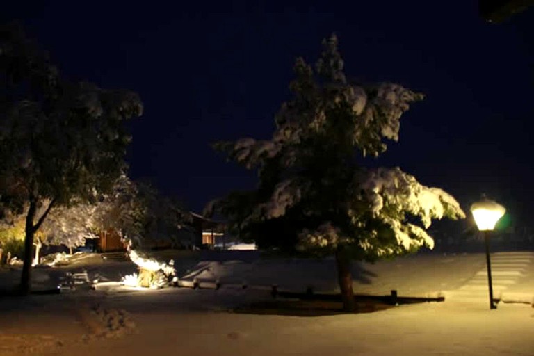 Cabins (Joshua Tree, California, United States)