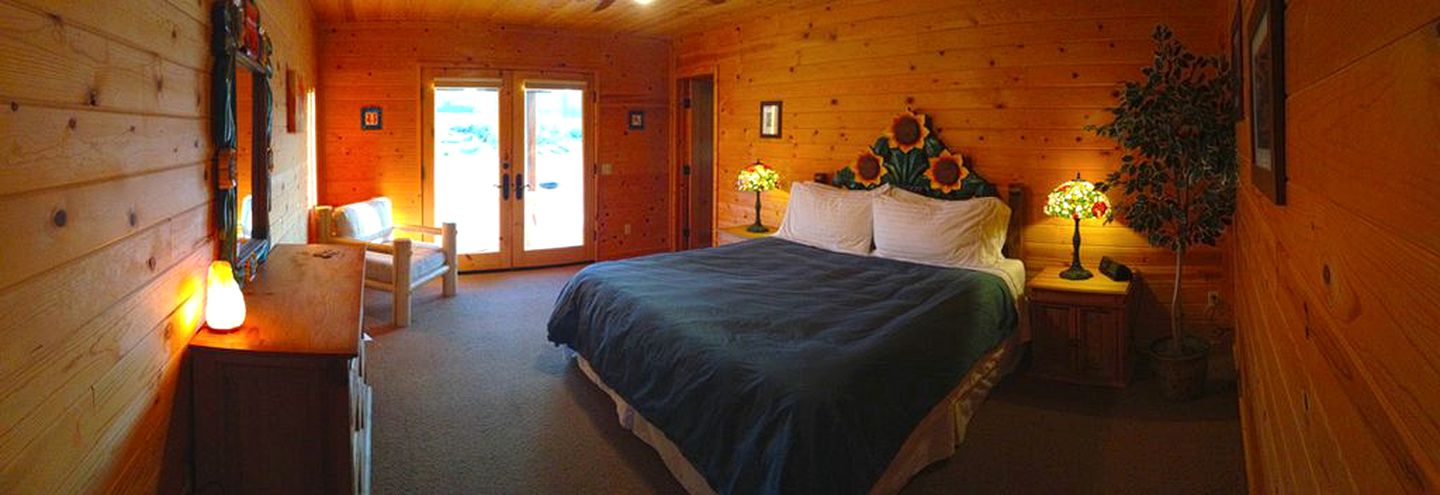 Peaceful Camping Cabin on a Ranch near Joshua Tree National Park, California