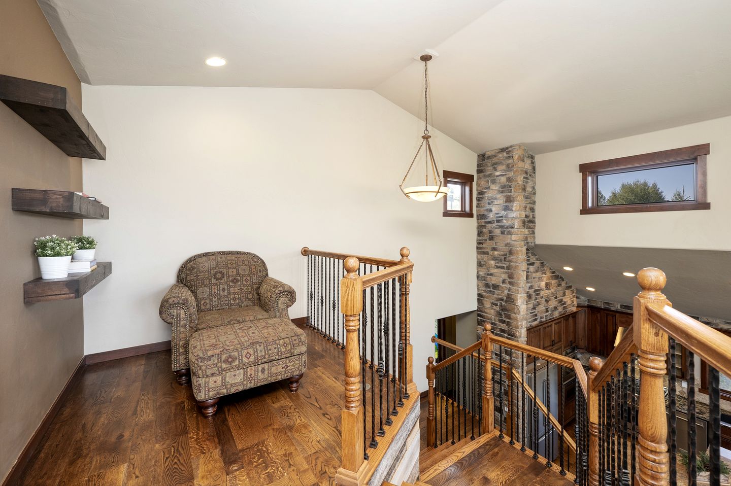 Outstanding Cabin with Barbecue, Hot-tub and Foosball in Granby, Colorado