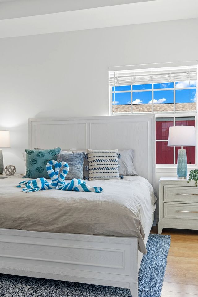 Stunning Beach House with Swimming Pool and Great Sights in Fort Myers Beach, Florida