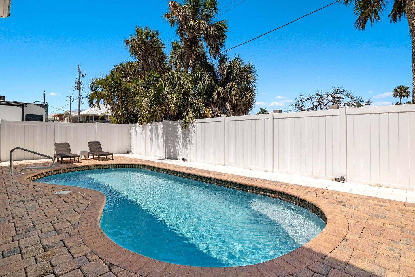 Stunning Beach House with Swimming Pool and Great Sights in Fort Myers Beach, Florida