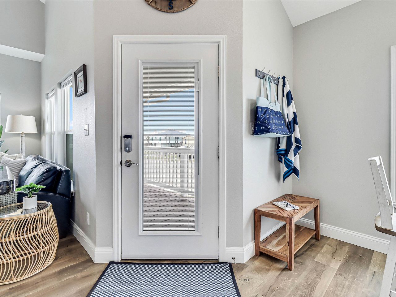 Gorgeous Beach House with Barbecue and Beach Access in Rockport, Texas