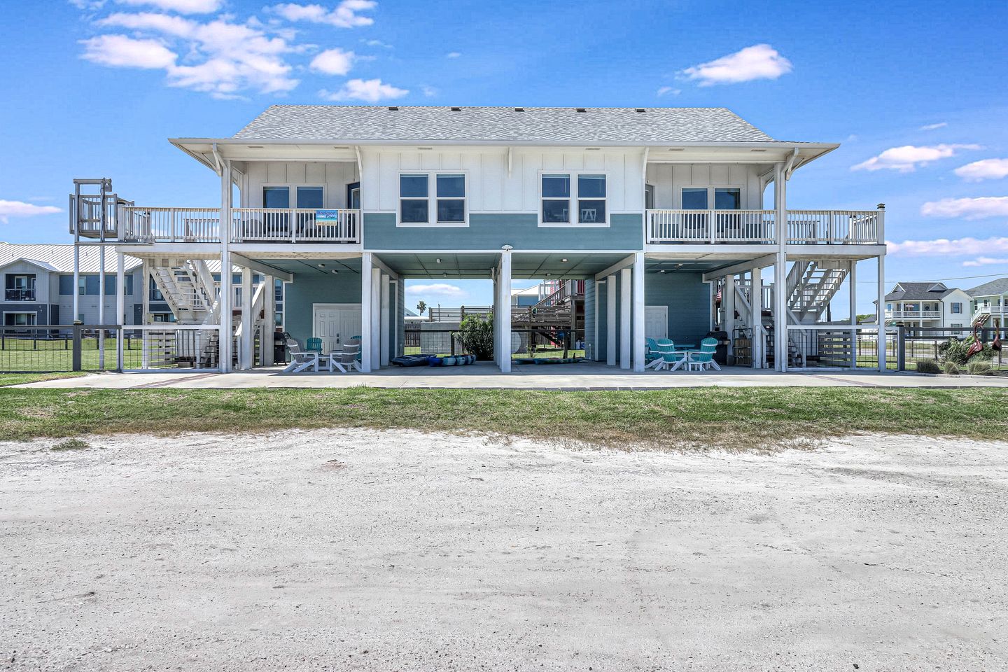 Beautiful Cottage Close to Beach in Rockport, Texas