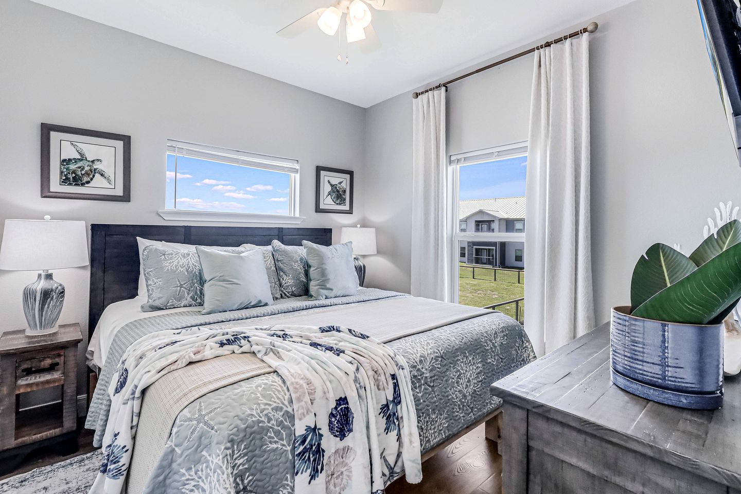 Beautiful Cottage Close to Beach in Rockport, Texas
