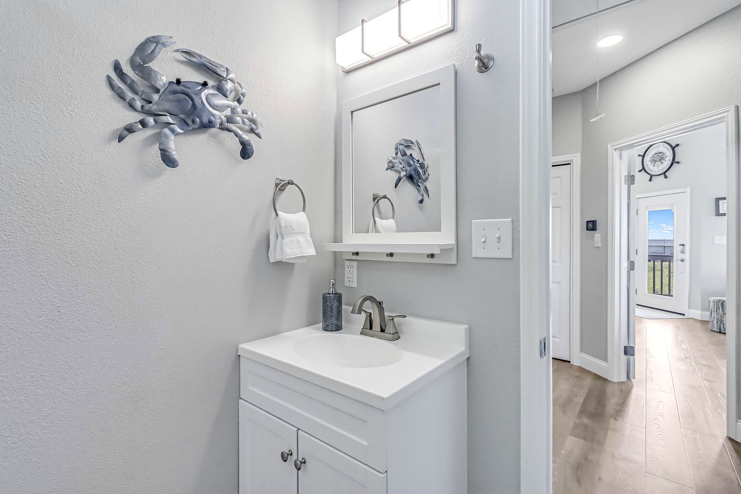 Beautiful Cottage Close to Beach in Rockport, Texas