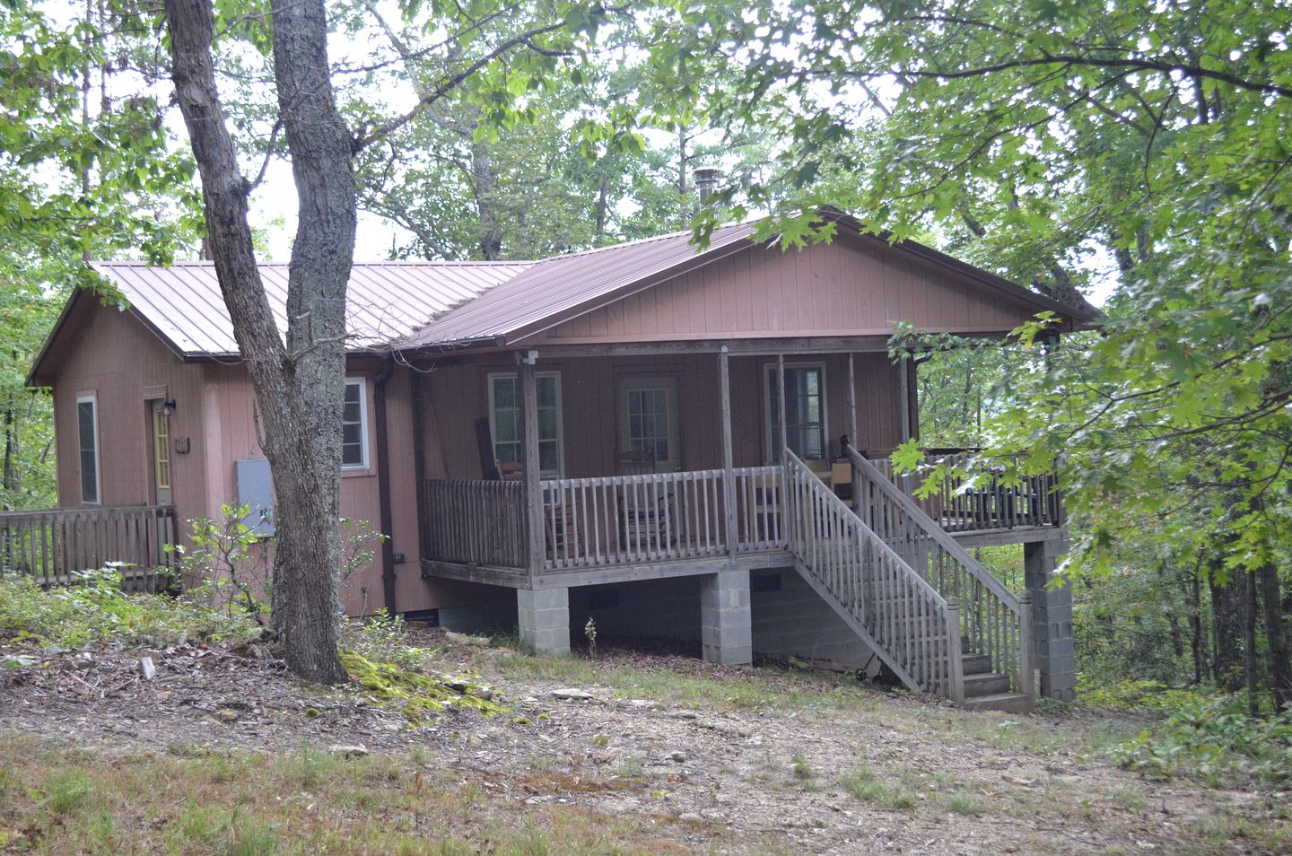 Singletree Lodge and Cabins, Cabins 34829, Danbury, United States of