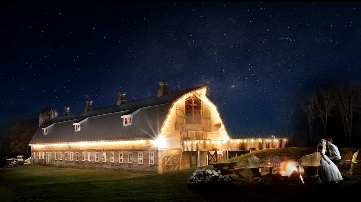 Incredible Secluded Tipi with Barbecue in Saint Croix Falls, Wisconsin