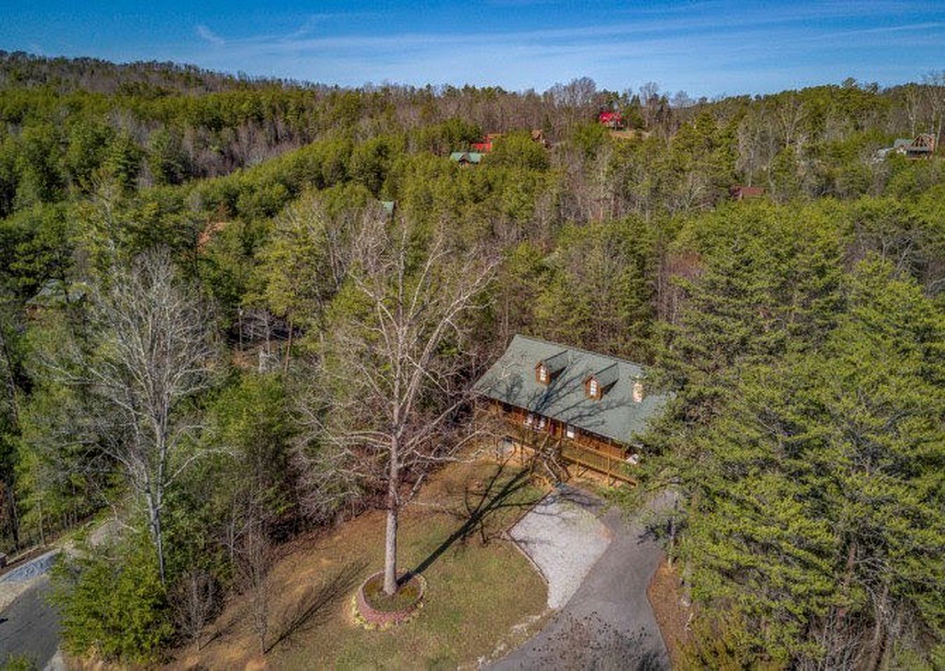 Secluded Couples' Cabin Rental with a Large Deck near Pigeon Forge, Tennessee