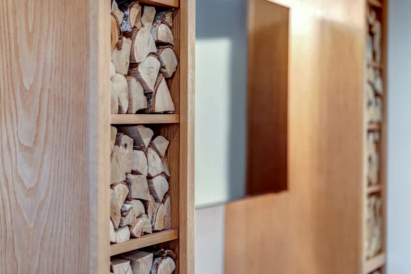 Family and Pet Friendly Cabin with Mountain Views, a Hot Tub, and Access to the Appalachian Trail, Perfect for a Weekend Getaway