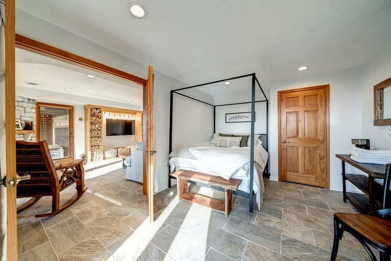 Cabins (United States of America, Harpers Ferry, West Virginia)