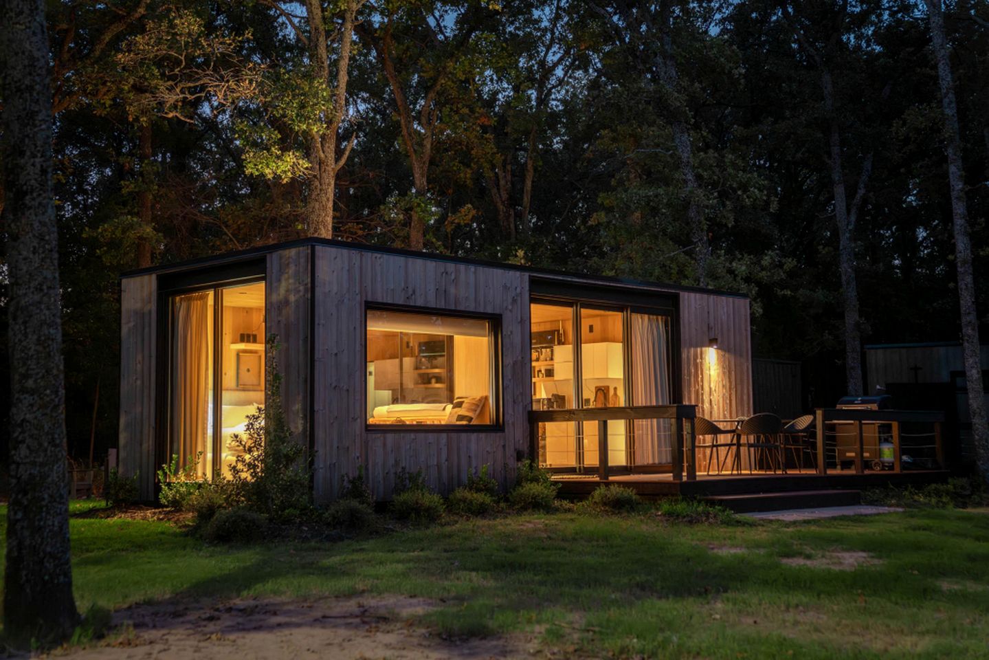 Gorgeous Tiny House for a Romantic Escape by Lake Tawakoni near Quinlan, Texas